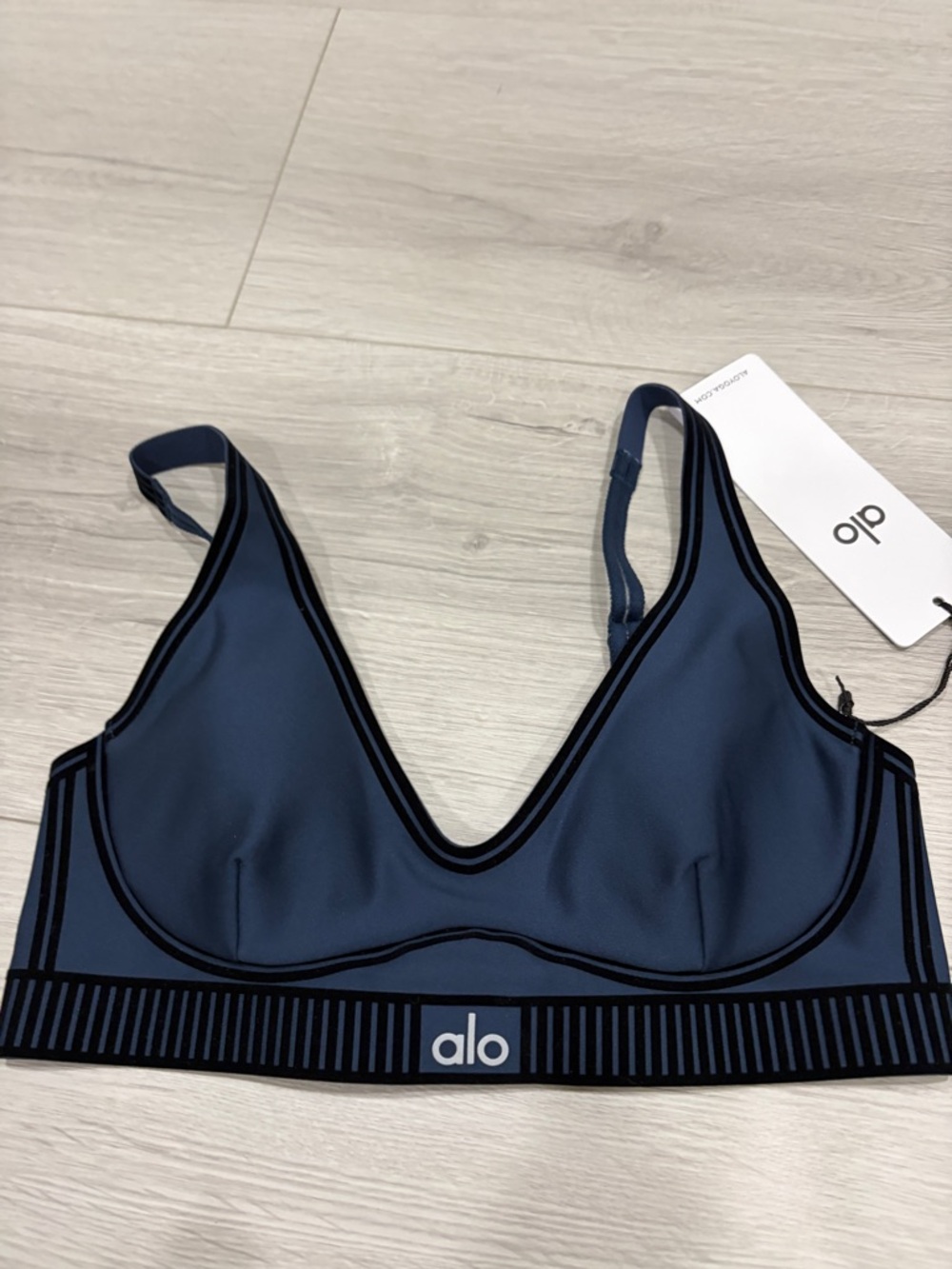 ALO